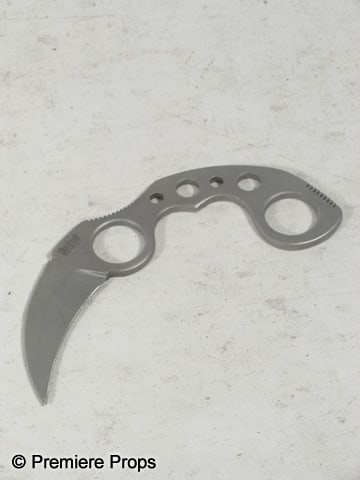 Resident Evil: Afterlife Alice (Milla Jovovich) Blade Movie Props (1 of 1)