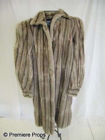 1920's Full Length Mink Coat: 1 1920's full length mink coat. Been in fur storage since 1929. In excellent condition.