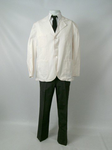 The Birdcage Hank Azaria (Agador) Costume: Though Nathan Lane as the flamboyant Albert is the star attraction in the smash comedy hit "The Birdcage" (1996), without a doubt, Hank Azaria, as the completely over-the-top butler Agador truly steal