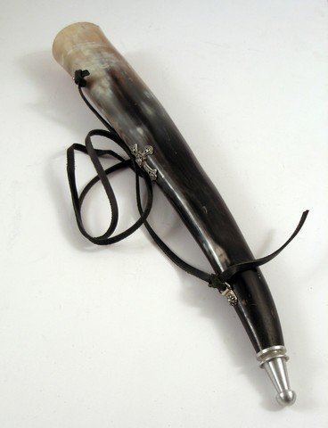 Game Of Thrones Drinking Horn Movie Props: From The Game of Thrones -hit movie comes this unique production used black and grey colored drinking horn. It also has a cross on the front and measures approximately 18 1/2" long.