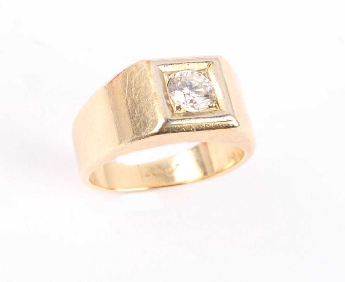 MEN'S 14K YELLOW GOLD DIAMOND SOLITAIRE RING (1 of 3)