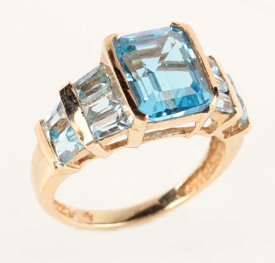 LADIES 10K YELLOW GOLD BLUE TOPAZ FASHION RING (1 of 3)