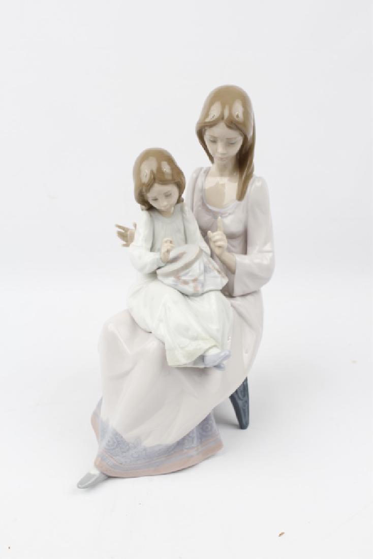 LLADRO PORCELAIN FIGURINE FIRST SAMPLER 5767 (1 of 5)