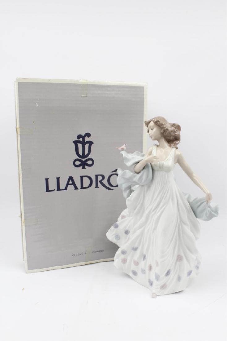 LLADRO FIGURINE SUMMER SERENADE 6193 (1 of 3)