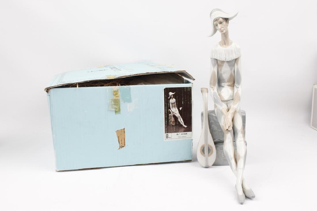 LLADRO FIGURINE SAD HARLEQUIN 4558 (1 of 3)