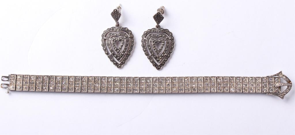 STERLING DIAMONBAR ART DECO BRACELET & EARRINGS: STERLING DIAMONBAR ART DECO BRACELET & EARRINGS Diamonbar 1920's sterling silver Art Deco bracelet with sterling heart shaped marcasite stud drop earrings. Weight: 48.7 Grams Size: 7.25" Condition: mi