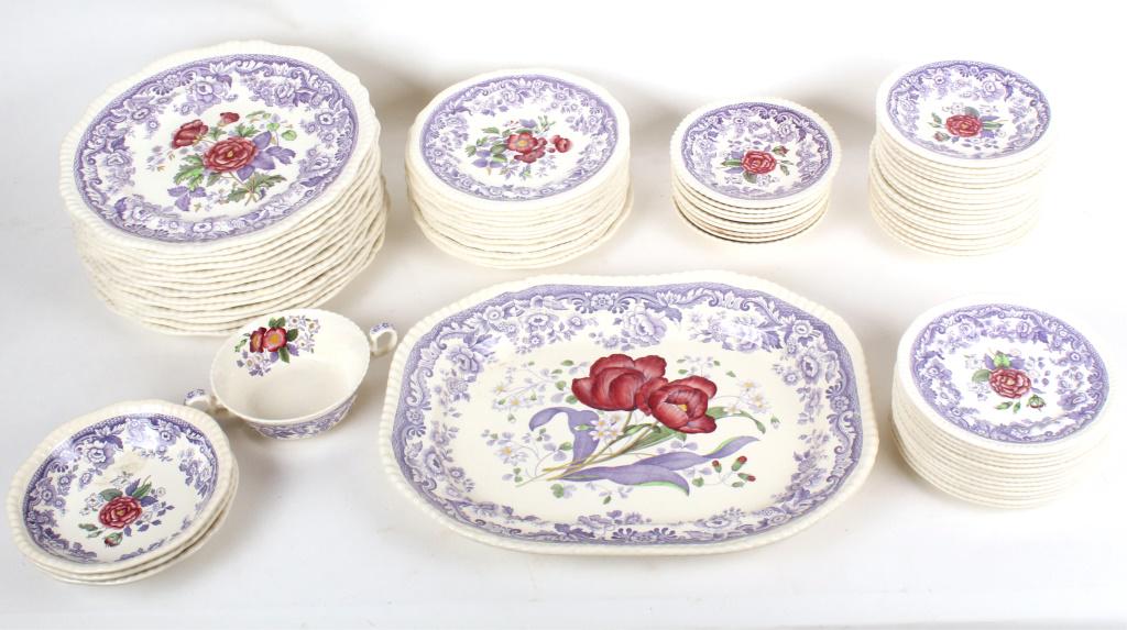 SPODE MAYFLOWER PORCELAIN CHINA 102 PIECE SET: SPODE MAYFLOWER PORCELAIN CHINA 102 PIECE SET Spode Mayflower china set - 102 pieces. Condition: Fine. Wear commensurate with age.
