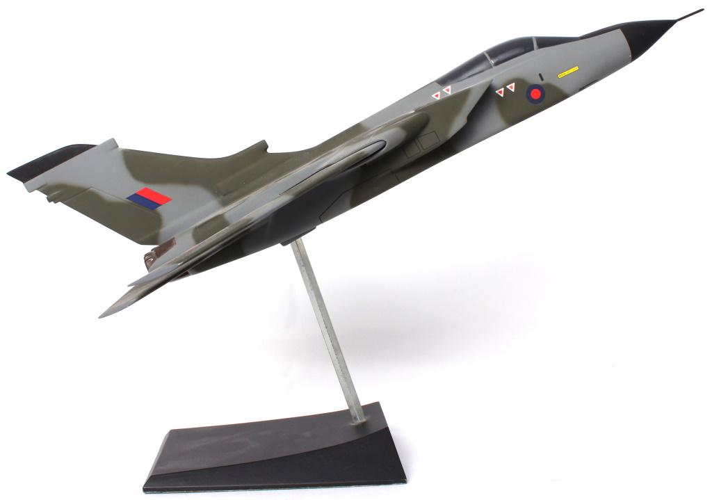LOCKHEED YF-12 DIECAST MODEL AIRPLANE: LOCKHEED YF-12 DIECAST MODEL AIRPLANE Lockheed YF-12 die cast model airplane. The Lockheed YF-12 is an American prototype interceptor aircraft evaluated by the United States Air Force in the 1960s. Si