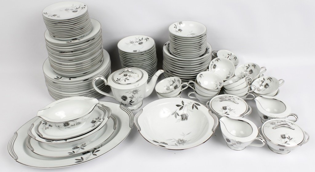 NORITAKE CHINA COMPLETE 12 PIECE TABLE SETTING: Noritake china complete 12 piece table setting with all dinner accessories. Silver rose pattern with silver edging.Condition: Very Good.