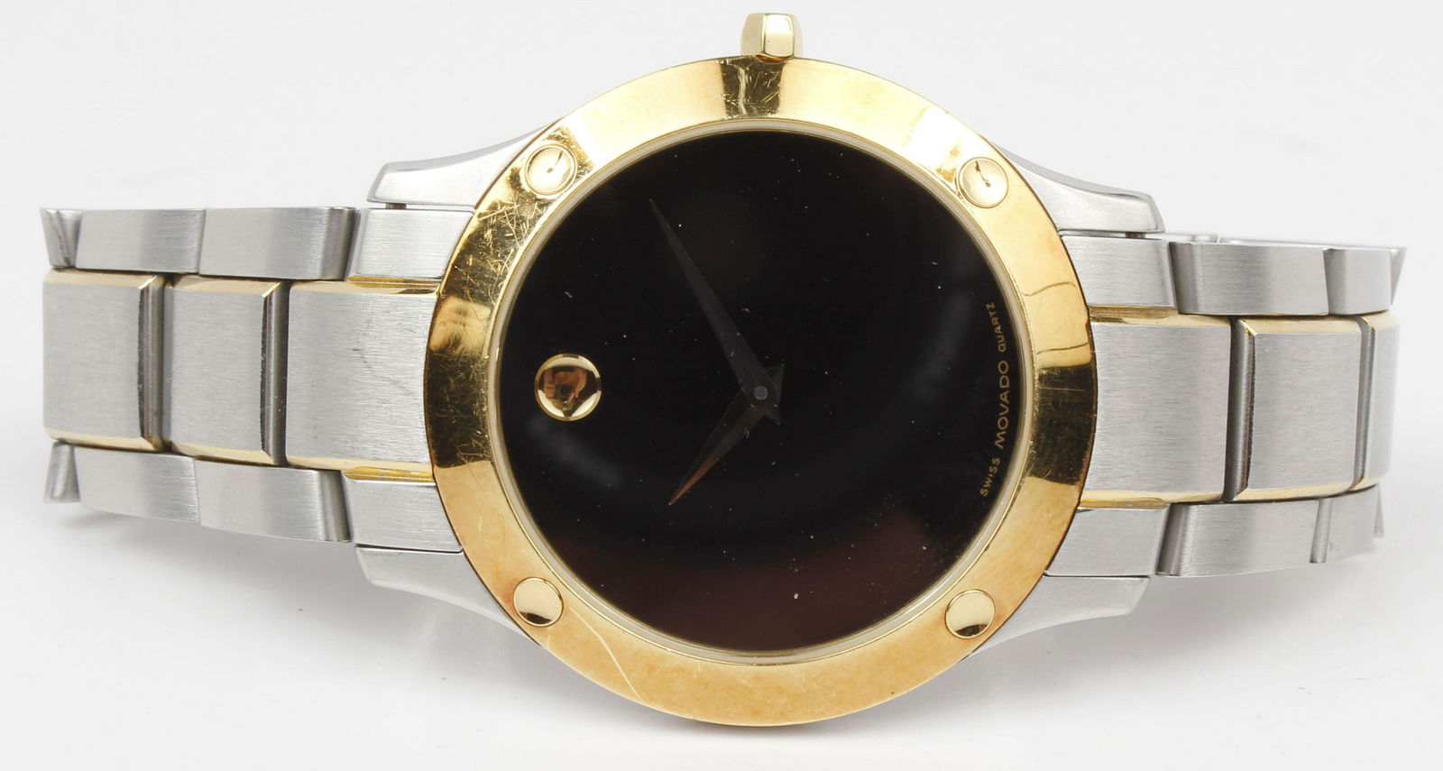 MOVADO SWISS QUARTZ STAINLESS WRISTWATCH: Movado swiss quartz stainless wristwatch. Sapphire crystal, model number 85-G1-885. Needs battery, not currently running. Condition: Fine.