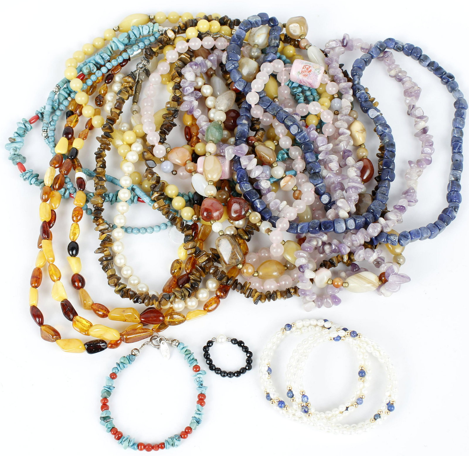 LOT OF BEAD COSTUME JEWELRY NECKLACE BRACELET RING: Lot of bead costume necklaces, bracelets, and a ring. Condition: Very Fine