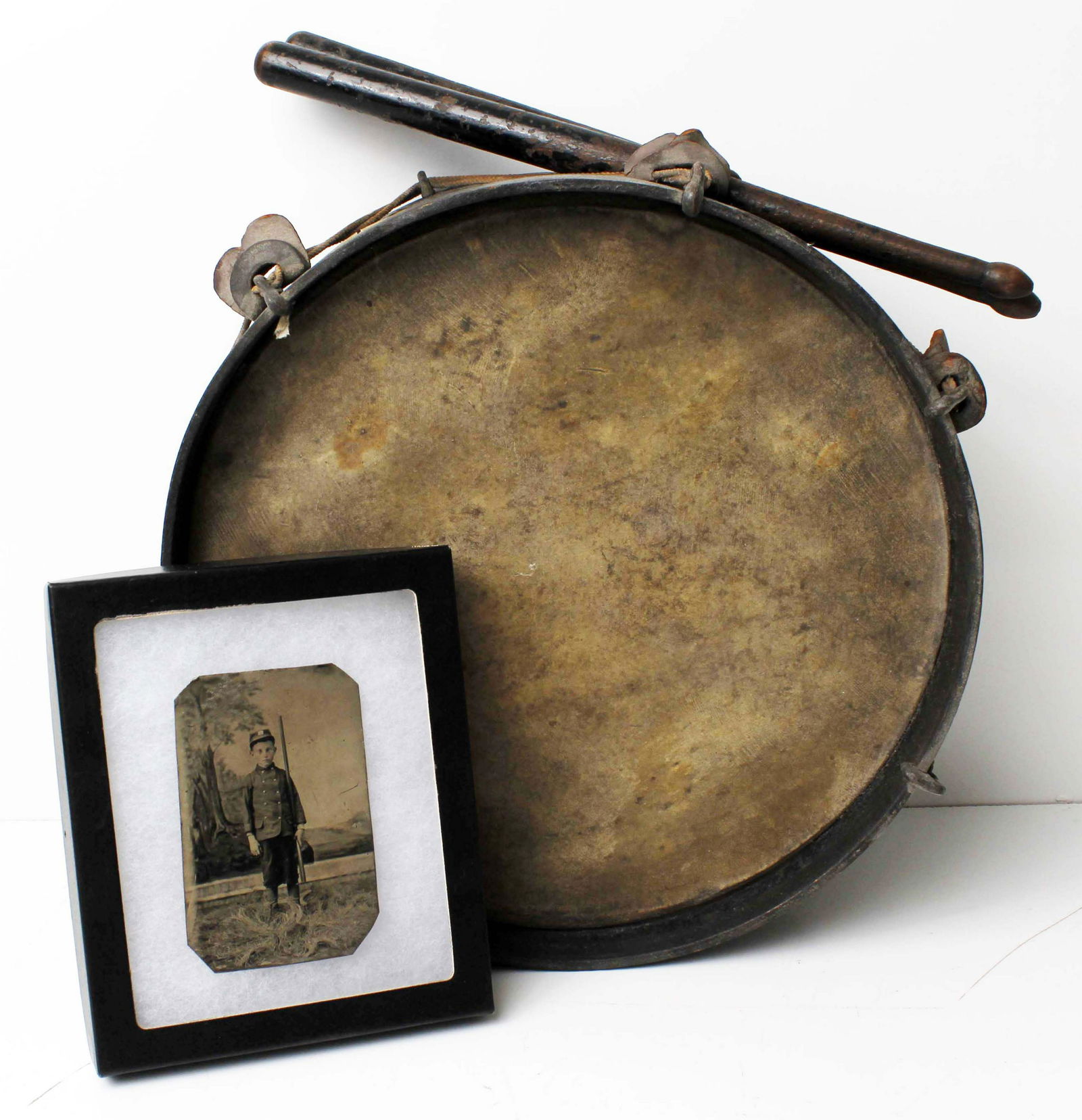 CIVIL WAR DRUM AND TINTYPE (1 of 4)