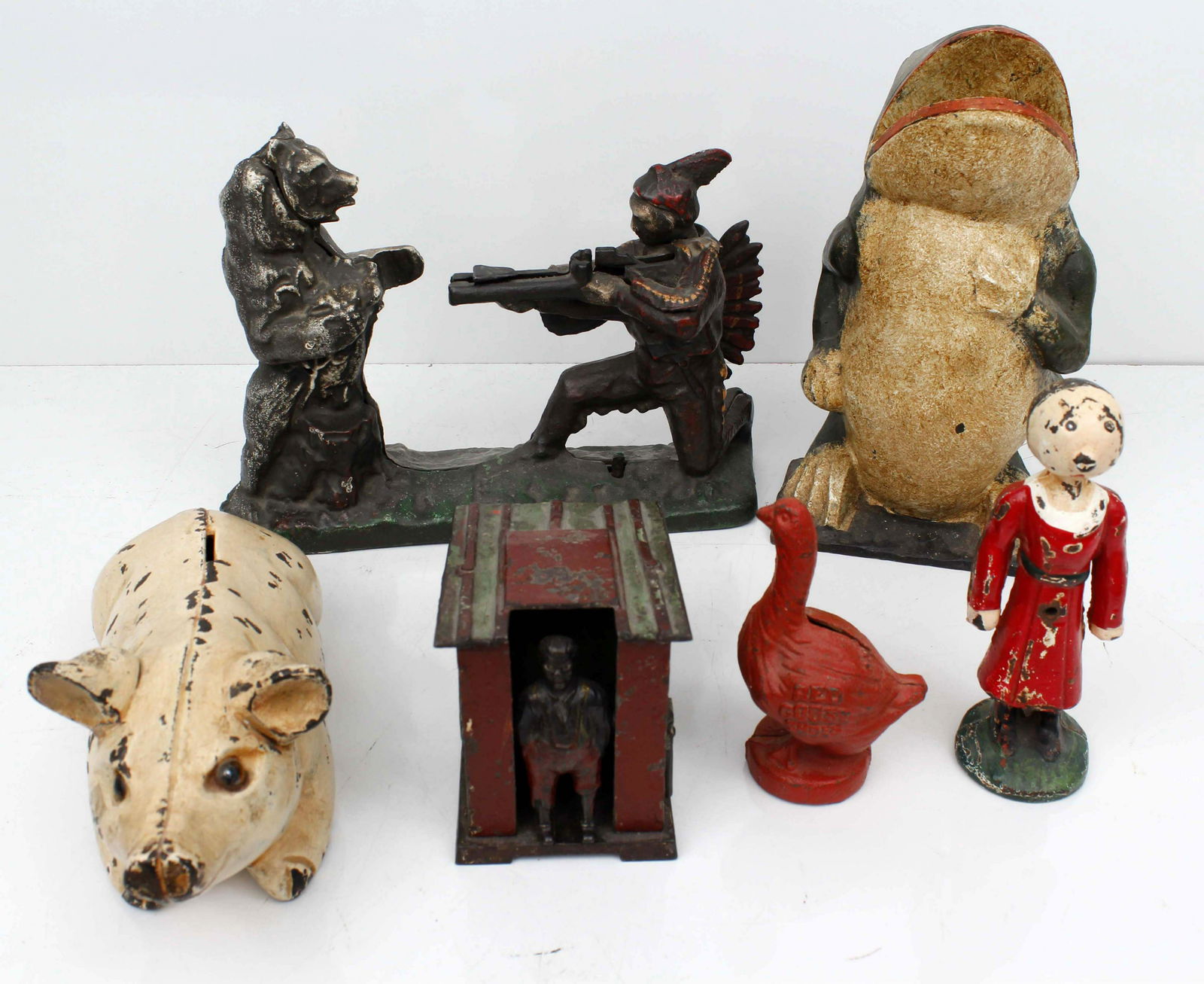 LOT OF CAST IRON PIGGY BANKS (1 of 7)