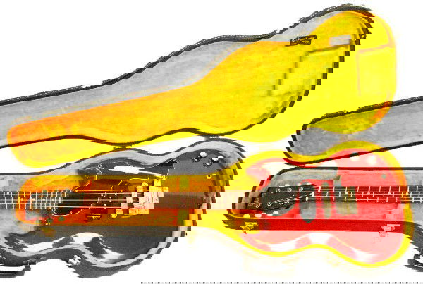 1965 GIBSON SG JUNIOR GUITAR #335741: 1965 GIBSON SG JUNIOR GUITAR #335741 Good original guitar, in original hard case. Cherry color wood. Some very light wear only. Size: N/A Condition: VGC EST. 2500-3500