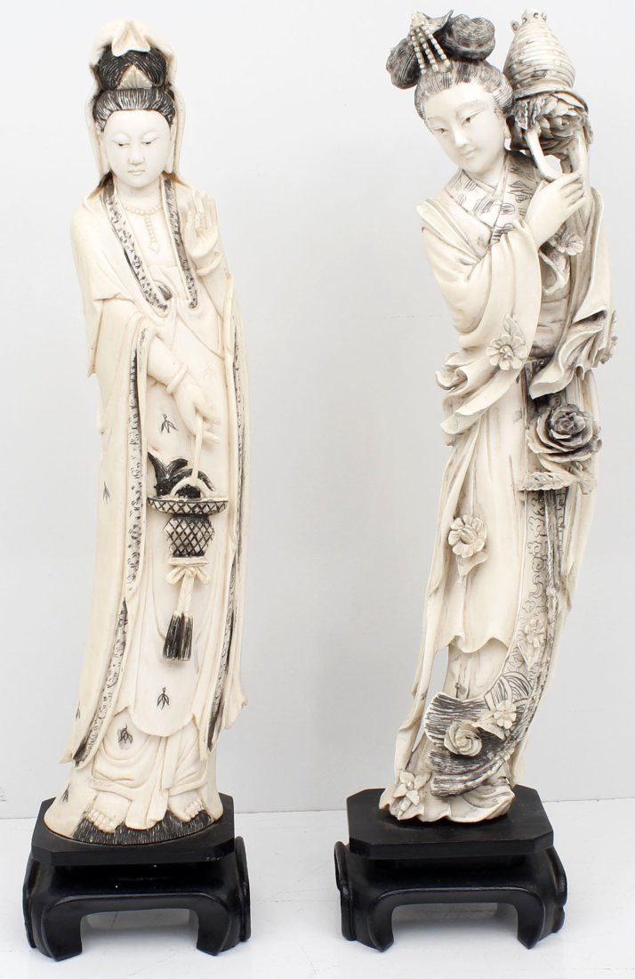 PAIR QUAN YIN RESIN FIGURINES (1 of 2)
