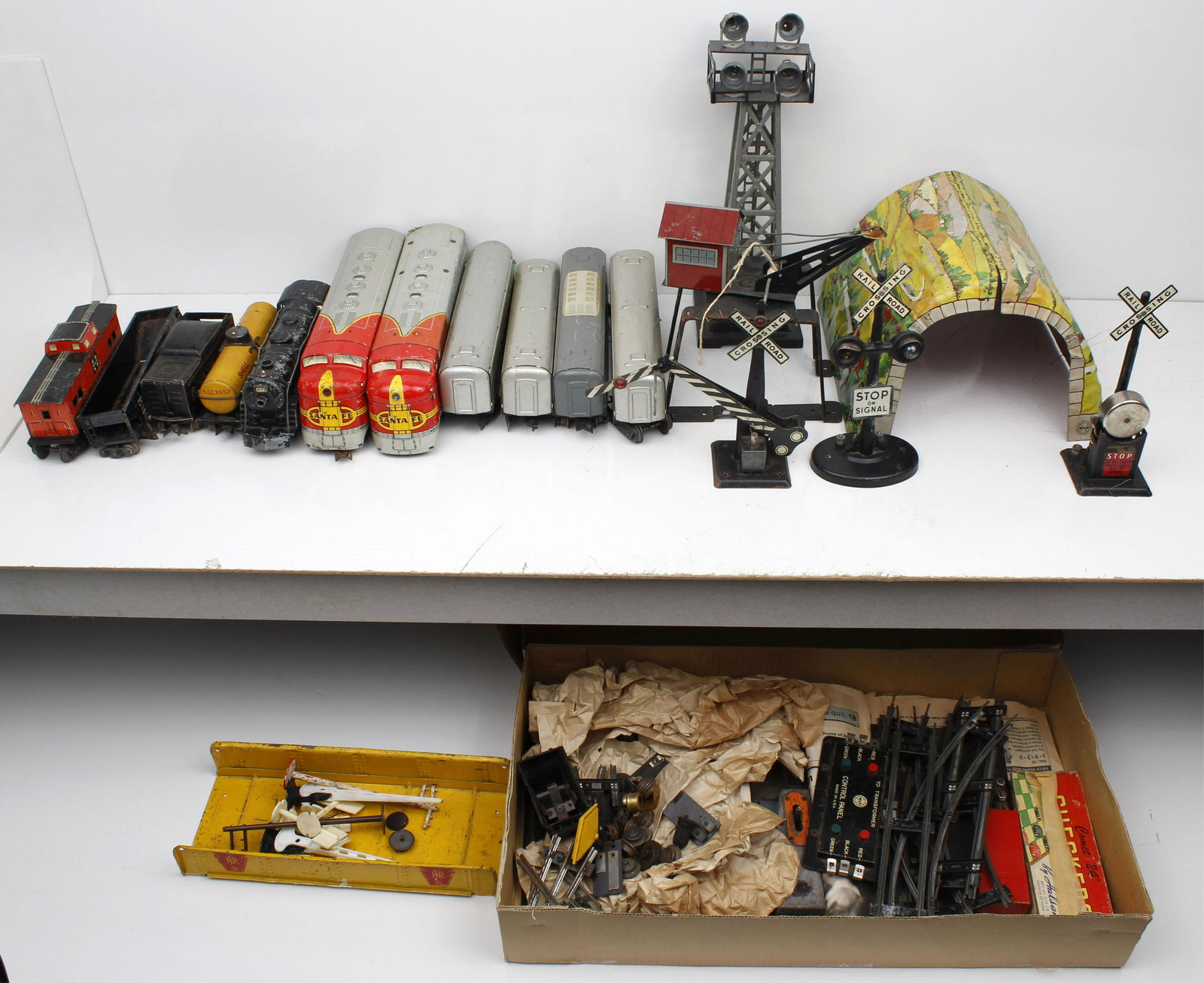 TRAIN, TRACKS, AND ASSORTED PIECES (1 of 9)