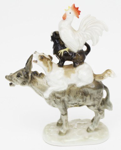 HUTSCHENREUTHER SELB PORCELAIN FIGURE OF ANIMALS: HUTSCHENREUTHER SELB PORCELAIN FIGURE OF ANIMALS Stacked donkey, dog, cat and chicken. Size: 7.5" Condition: VGC Est.$100-200
