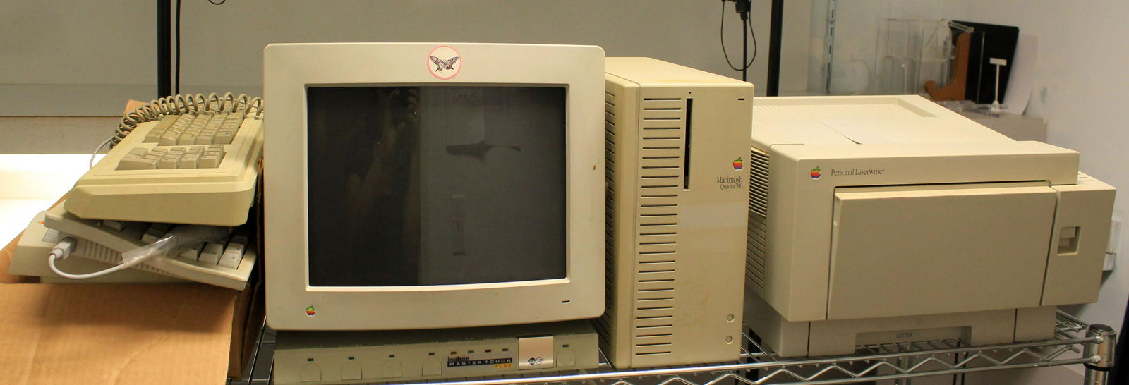 Apple Macintosh Quadra700 ビンテージマック（Apple Mac Quadra