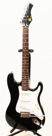 Hondo h76 electric guitar deals