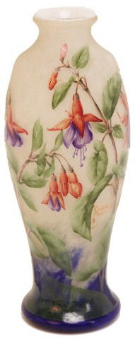 DAUM NANCY FUCHSIA CAMEO ART GLASS VASE: DAUM NANCY FUCHSIA CAMEO ART GLASS VASE Daum Nancy Fuchsia art glass vase. Etched and enameled design. Signed "Daum Nancy" in gold with the Cross of Lorraine. Size: 8" Condition: VGC Est.2000-3000