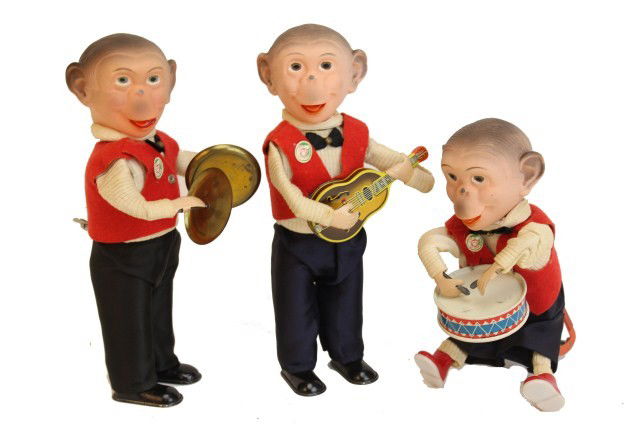 KOKOMO JR WIND UP TOYS: KOKOMO JR WIND UP TOYS These toys represent Kokomo Jr., the famous chimpanzee whose television career spanned from 1950-early 80s. These wind up toys are in working condition. Including: guitarist, cy