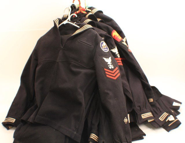 UNIFORM - 18 US NAVY ENLISTED DRESS BLUES: UNIFORM - 18 US NAVY ENLISTED DRESS BLUES Mostly with trade patches and rank including Seabees and Joint Forces. WW2 and later. Size: Various Condition: VG or better EST. 100-300