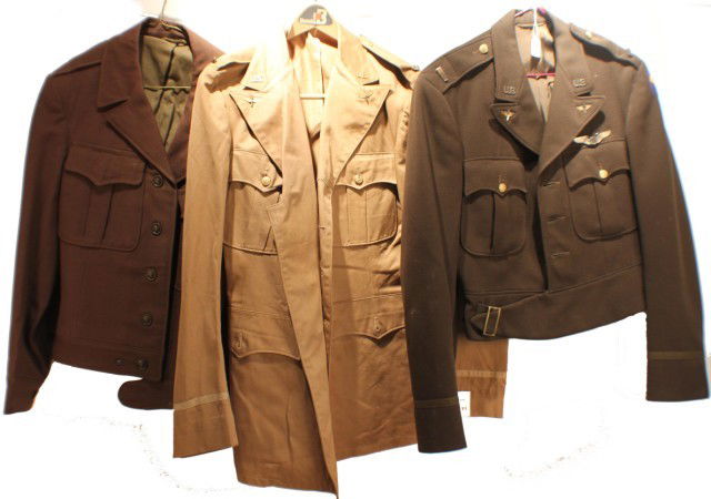 UNIFORM - US AIR FORCE CADET JACKETS: UNIFORM - US AIR FORCE CADET JACKETS Including a pilot instructors with full insignia. Size: Various Condition: VG or better EST. 100-300