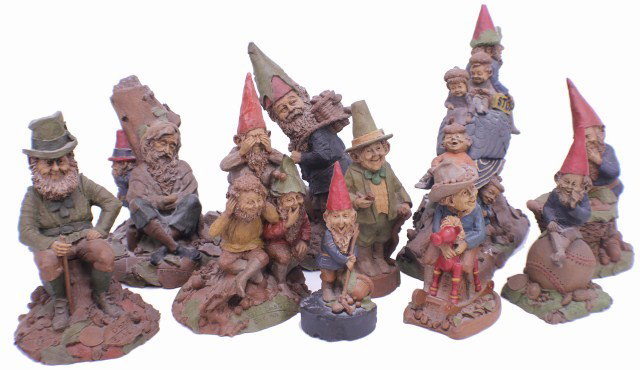 LOT OF 10 TOM CLARK GNOMES: LOT OF 10 TOM CLARK GNOMES Lot of 10 Tom Clark resin gnome figures: "Puck", 1986; "O'Brian", 1985; "Blarney", 1983; "Homer", 1984; "Banbury", 1983; "Hogan", 1984; "The No Evels", 1984; "Blackie", 1988