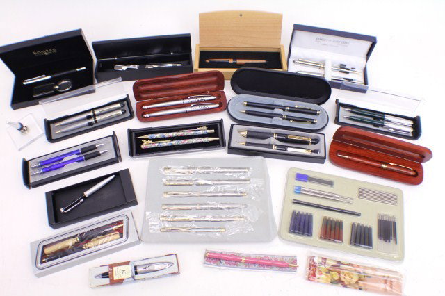 30+ PENS AND INK REFILLABLES: 30+ PENS AND INK REFILLABLES Large lot of many different ink pens, pencil, and ink refills. Lot includes Bombay pen with key chain set, Pierre Cardin pen and pencil set, different religious pens, and 