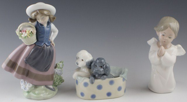 .THREE PORCELAIN LLADRO FIGURES - #4538 5221 & NAO: .THREE PORCELAIN LLADRO FIGURES - #4538 5221 & NAO 01015221 SWEET SCENT - Issue Year: 1984. Retirement Year: 2005. Sculptor: José Puche. 01014538 ANGEL PRAYING - Issue Year: 1970. Retirement Year: 20