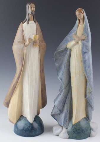 TWO LLADRO PORCELAIN FIGURES #2365 2366: TWO LLADRO PORCELAIN FIGURES #2365 2366 01012365. HOLY MOTHER. Issue Year: 1997. Sculptor: José Puche. 01012366. BREAD OF LIFE. Issue Year: 1997. Retirement Year: 2008. Sculptor: José Puche. No Boxe