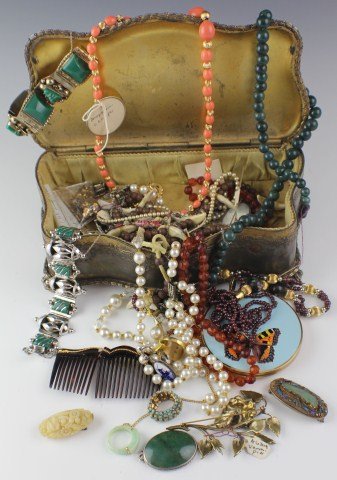 VINTAGE SILVER PLATED BOX WITH COSTUME JEWELRY: VINTAGE SILVER PLATED BOX WITH COSTUME JEWELRY Bottom is stamped Pairpoint Manufacturing Company, New Bedford, Massachusetts. Top features painted porcelain disk, signed "A. Frederick, 1896." Contains