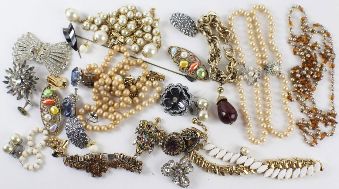 VINTAGE COSTUME JEWELRY CORA TRIFARI MUSI & MORE: VINTAGE COSTUME JEWELRY CORA TRIFARI MUSI & MORE dress clips marked, Made in West Germany; Cora dress clips that connect to pin; Musi dress clips; Cora bracelet; three strand Cora necklace; two Trifar