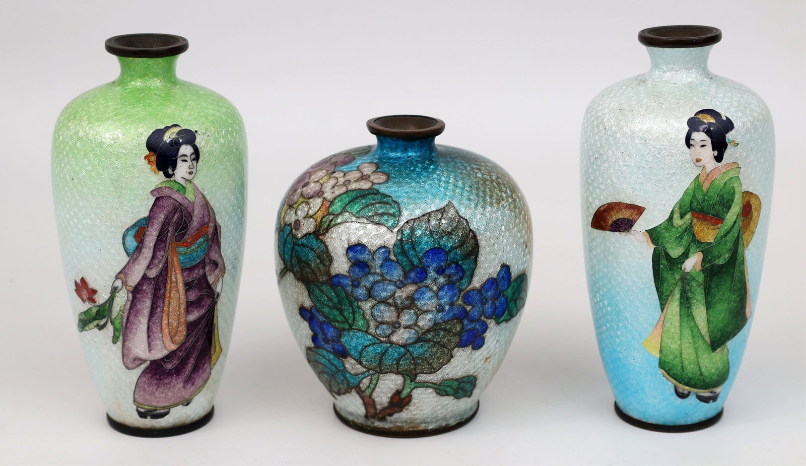 LOT OF 3 MINI JAPANESE GINBARI CLOISONNE VASES (1 of 6)