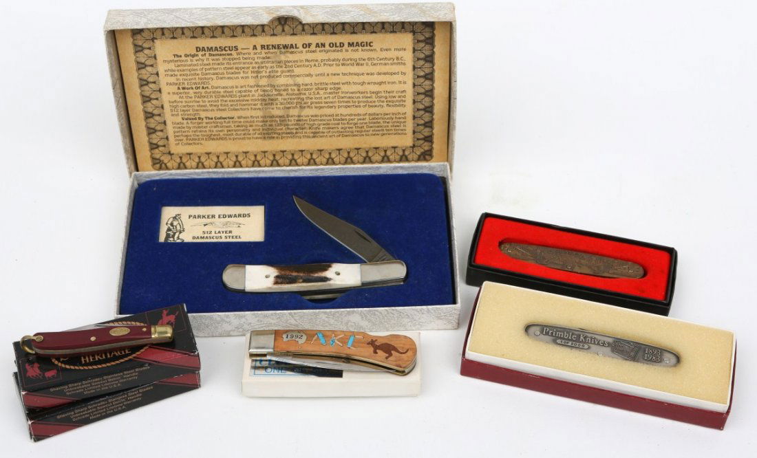 MIXED LOT OF FOLDING KNIVES PARKER EDWARDS AKC: MIXED LOT OF FOLDING KNIVES PARKER EDWARDS AKC Mixed Lot of Folding Knives to include; Parker Edwards Damascus 512 Layer Stag Handled Folding Knife, measures 4.25, blade measures 3", includes Limited