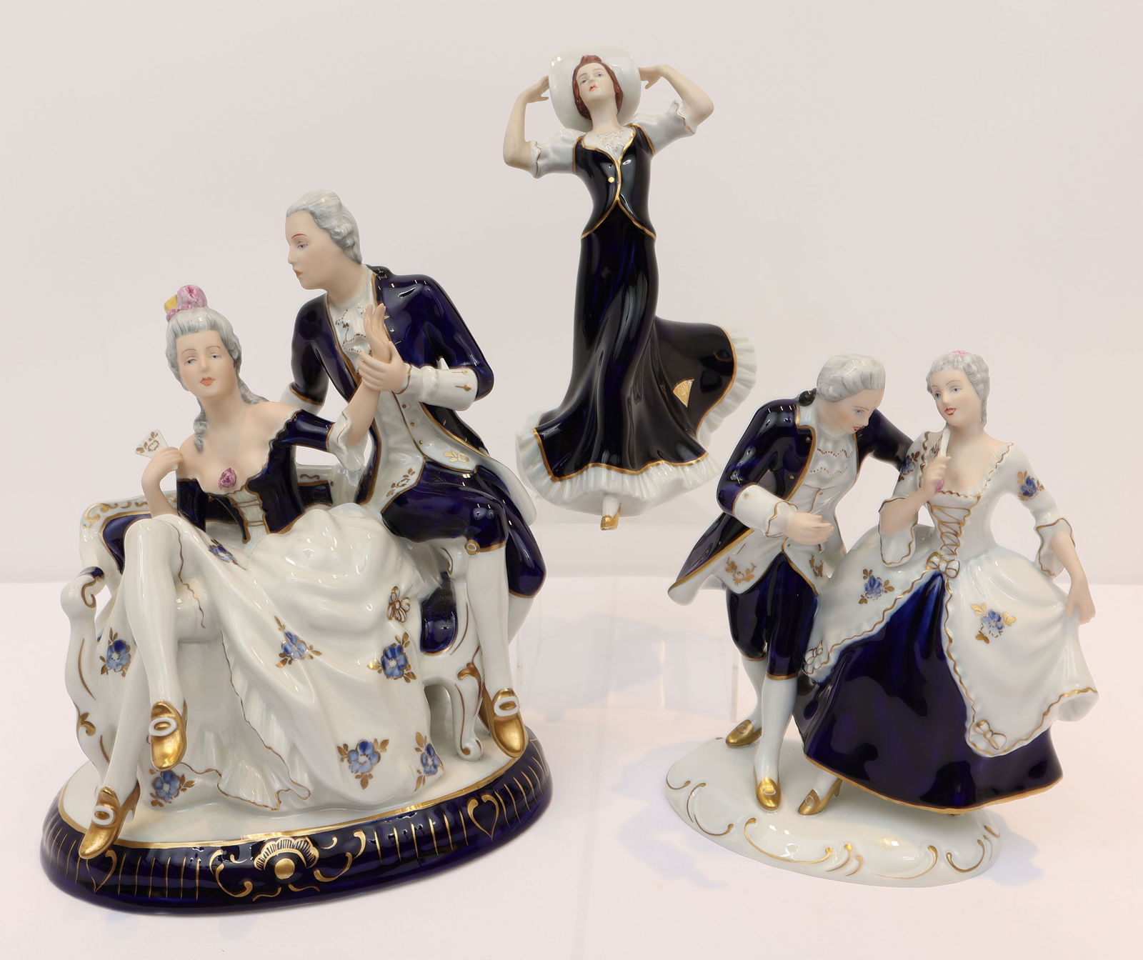 ROYAL DUX LOT OF 3 FIGURINES (1 of 3)