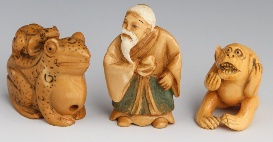 3 IVORY SIGNED NETSUKE FIGURES: 3 IVORY SIGNED NETSUKE FIGURES Small polychrome man signed on foot, Mother and baby frog netsuke signed on bottom, and little monkey not signed. Size: 1.25 to 2" **Please be advised: International shi
