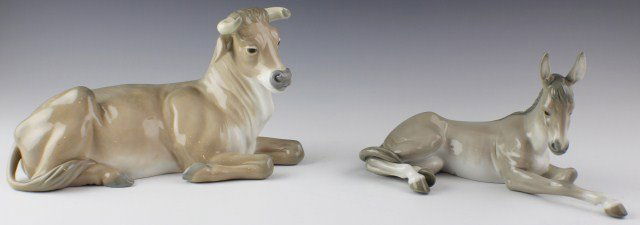 LLADRO PORCELAIN DONKEY & COW-WHITE #5483 & #1390: LLADRO PORCELAIN DONKEY & COW-WHITE #5483 & #1390 01005483. DONKEY. Issue Year: 1988. Sculptor: Juan Huerta. 01011390. COW-WHITE. Issue Year: 1983. Retirement Year: 1985. Sculptor: Salvador Furió. Ne