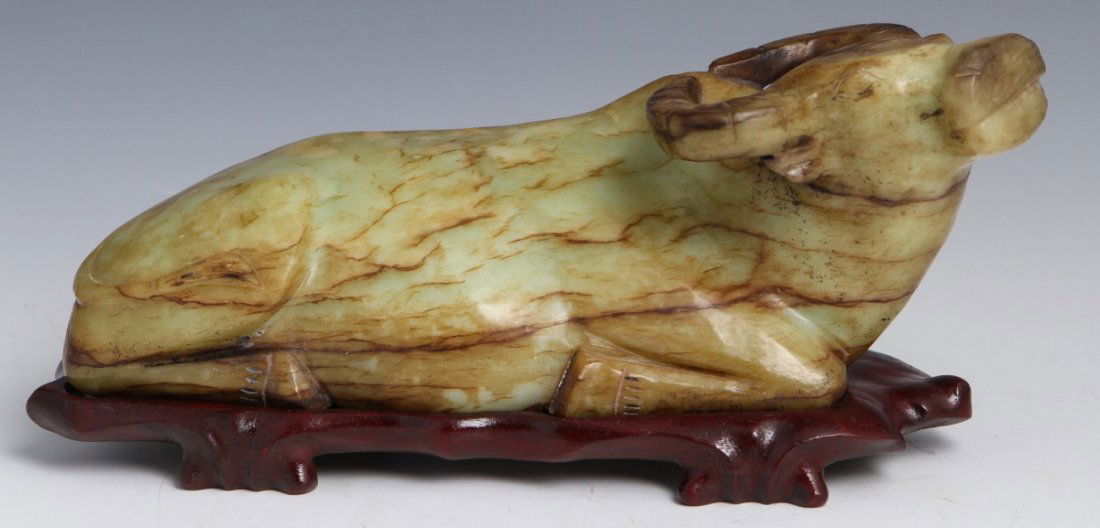 LARGE MOTTLED CHINESE CARVED JADE OX Mar 10, 2013 Manor Auctions in FL