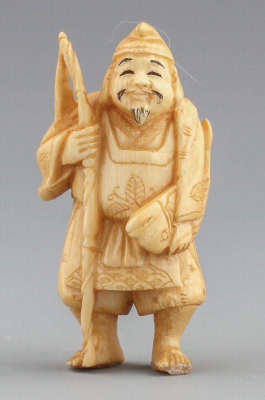 JAPANESE CARVED IVORY NETSUKE EBISU: JAPANESE CARVED IVORY NETSUKE EBISU Japanese carved ivory netsuke figure of Ebisu. No signature. Size: 2 x 1 x .5" Weight: 15.3g