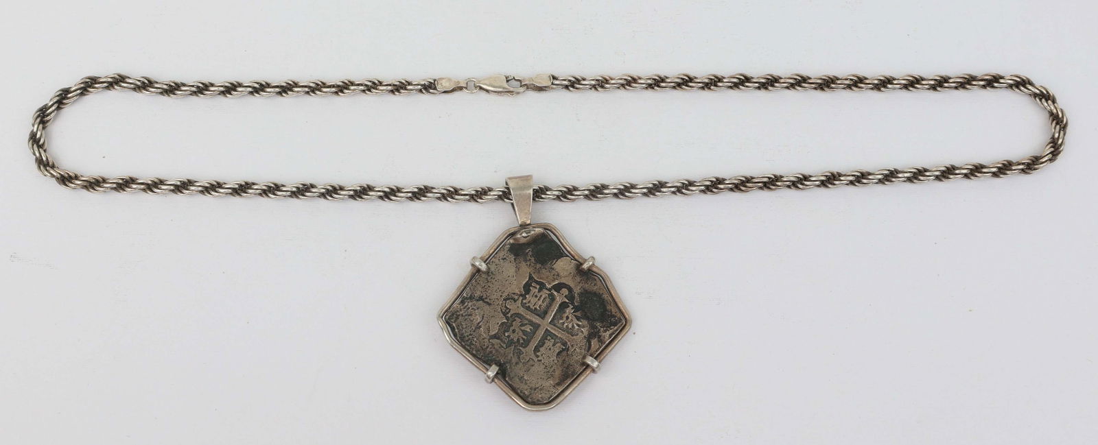 SPANISH SHIPWRECK 4 REAL COIN PENDANT AND NECKLACE (1 of 5)