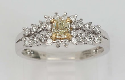 18K LADIES FANCY YELLOW DIAMOND RING