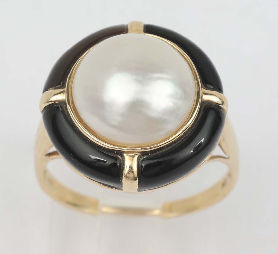 14K YELLOW GOLD ONYX & PEARL RING (1 of 4)