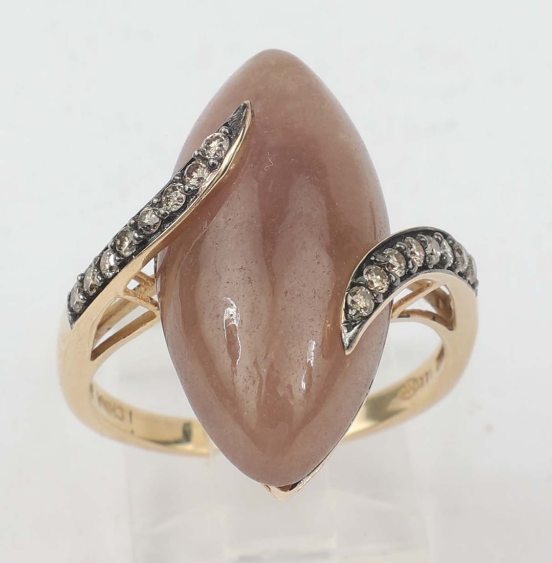 14K YELLOW GOLD JADE RING (1 of 4)