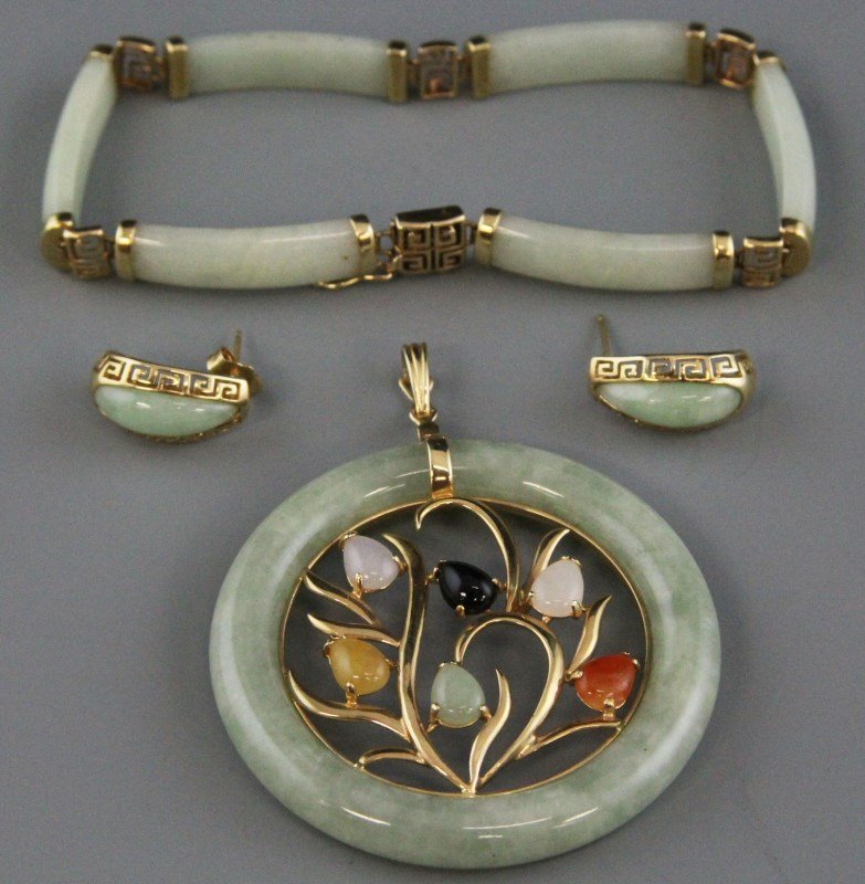 LADIES 14K GOLD & JADE JEWELRY SET