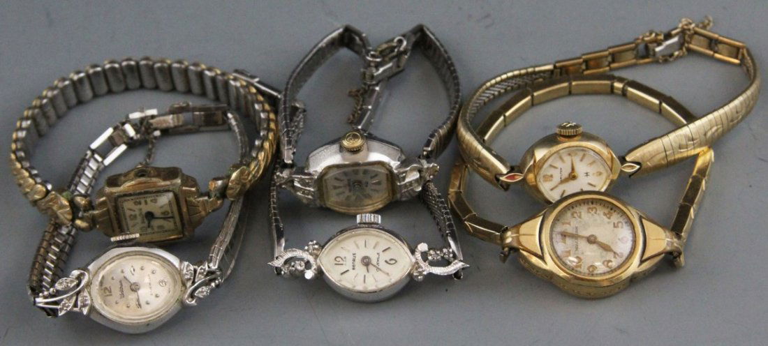 (6) LADIES WRIST WATCHES: (6) LADIES WRIST WATCHES Lot of six ladies wrist watches, mostly gold plated. Includes Bulova, Waltham, Hamilton, Helbros, and Benrus. Working condition is unknown.