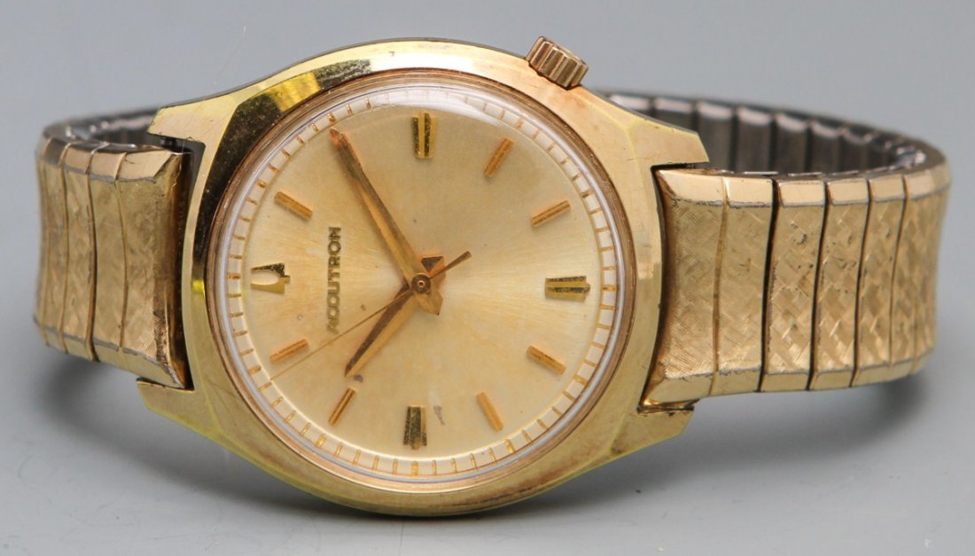 BULOVA 1971 218 ACCUTRON WRISTWATCH: BULOVA 1971 218 ACCUTRON WRISTWATCH Bulova 1971 Accutron Wristwatch, 18K heavy gold electroplated bezel,10K rolled gold plated back case no.D82839, gold hour, minute and sweeping seconds hand, gold ba