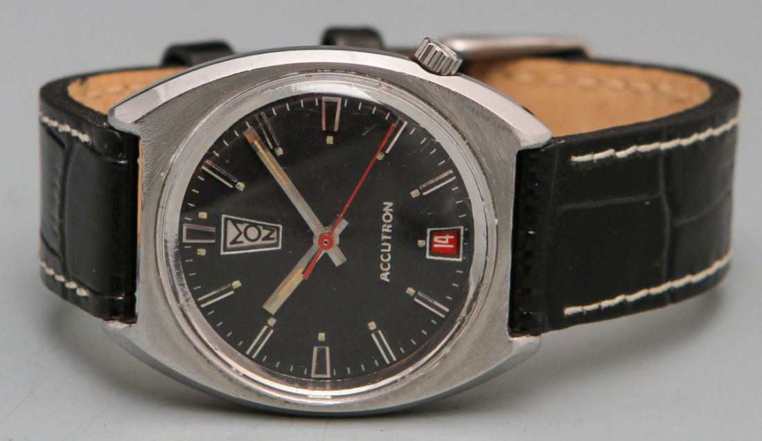 BULOVA 1969 218 UPDOWN ACCUTRON WRISTWATCH: BULOVA 1969 218 UPDOWN ACCUTRON WRISTWATCH Bulova 1969 218 Accutron Wristwatch, stainless steel case no.J74112, silver toned hour, minute and red sweeping seconds hand, silver toned baton numerals and