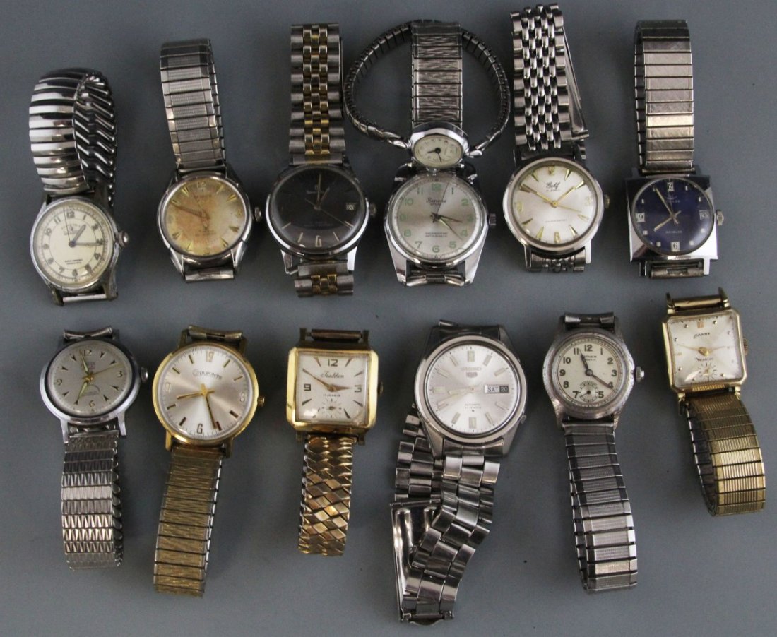 (13) VINTAGE MEN'S MANUAL WRISTWATCHES: (13) VINTAGE MEN'S MANUAL WRISTWATCHES Lot of 13 vintage men's and one ladies manual wristwatches; Hilton, Seiko, Latham, Timex, Dufonte, Tradition, Sovereign, Golf, Cronos, Darby, Bercona, Benrus, Gr