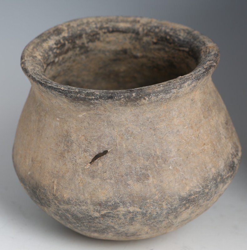 (2) ANCIENT BAN CHIANG BLACKWARE POTTERY JARS - 2